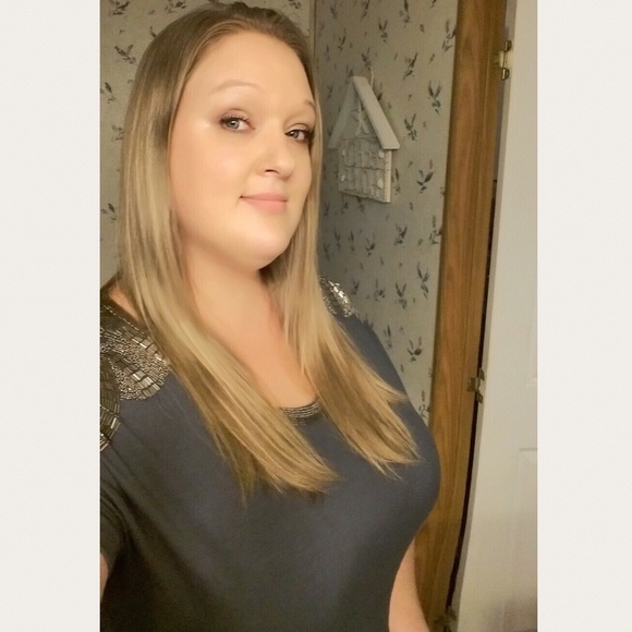 Meet your Posher, Susan - Picture 1 of 2